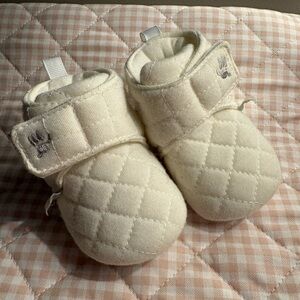 BearPaw Quilted Ivory Baby Booties